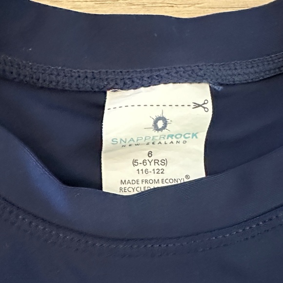 Snapper Rock Navy Kids Ruffle Sleeve Rashguard - Picture 4 of 4